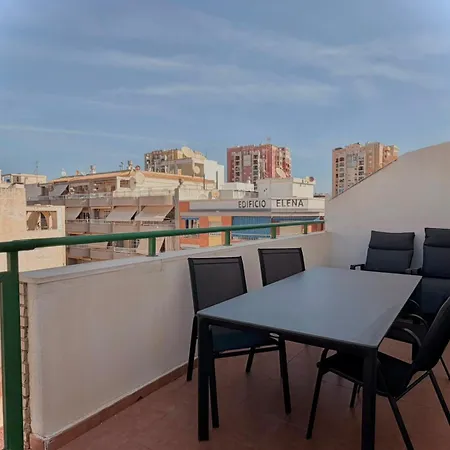 Modern Penthouse With Large Terrace 50m From Locos Apartamento Torrevieja